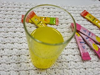비타앤C 레몬맛, 망고맛 — 5점을 준 리뷰어가 2021년 8월 올린 사용 사진