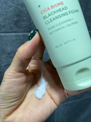비알티씨 BRTC 시카 바이옴 블랙헤드 클렌징 폼 150ml — 5점을 준 리뷰어가 2022년 12월 올린 사용 사진