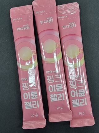 인디닥터 면역 생생 핑크 이뮨 젤리 + 타이탄 BCAA 프로틴 젤리스틱 — 5점을 준 리뷰어가 2022년 4월 올린 사용 사진