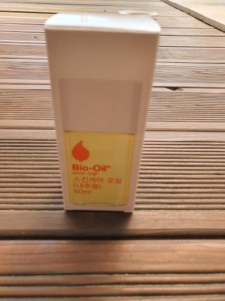 바이오오일 [바이오-오일] 스킨케어 오일 내추럴 60ml — 4점을 준 리뷰어가 2021년 5월 올린 사용 사진