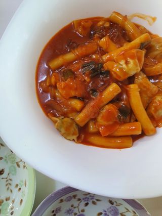 한성기업 무볼레 닭떡볶이+해물떡볶이 2종 세트 — 4.5점을 준 리뷰어가 2021년 9월 올린 사용 사진