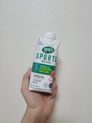 셀렉스스포츠 셀렉스 스포츠 웨이 프로틴 복숭아_ 330ml x 12팩 — 5점을 준 리뷰어가 2021년 8월 올린 사용 사진
