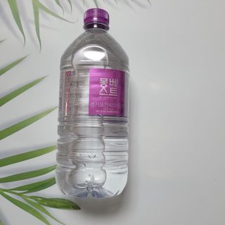 몽베스트 MONTBEST 1L 12입 — 5점을 준 리뷰어가 2022년 2월 올린 사용 사진