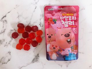 [팔도] 잔망루피젤리 믹스베리맛 42g 8개 — 5점을 준 리뷰어가 2022년 2월 올린 사용 사진