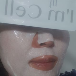 아이엠셀 하이드로 B5 리제너레이션 마스크시트 — 5점을 준 리뷰어가 2021년 4월 올린 사용 사진