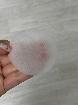 산다화 비타민씨 화이트닝 토너 패드 — 4점을 준 리뷰어가 2023년 9월 올린 사용 사진