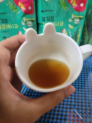 서울약사신협 잘 담은 알로애사과_70ml x 30포 — 5점을 준 리뷰어가 2021년 10월 올린 사용 사진