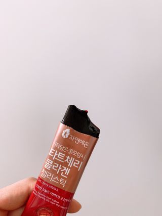 자연에온 가득담은 몽모랑시 타트체리 콜라겐 젤리스틱 — 5점을 준 리뷰어가 2020년 12월 올린 사용 사진