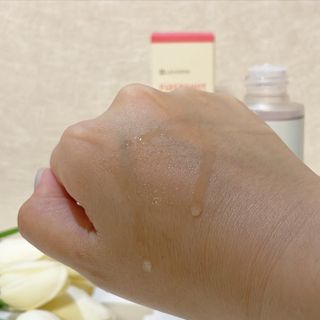 리더스코스메틱 리더스 퍼스트 샷 액티브 에센스 토닝 컨트롤 & 포어 컨트롤 — 5점을 준 리뷰어가 2021년 10월 올린 사용 사진