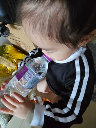 몽베스트 [MONTBEST]위드어스 500mL 20병 — 5점을 준 리뷰어가 2024년 3월 올린 사용 사진