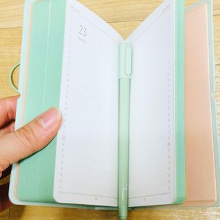 리훈 2023년 이야기다이어리 숏 날짜형 — 5점을 준 리뷰어가 2022년 12월 올린 사용 사진