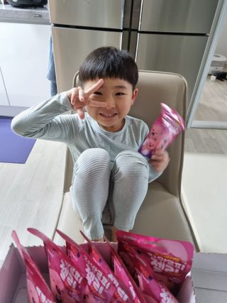 [팔도] 잔망루피젤리 믹스베리맛 42g 8개 — 5점을 준 리뷰어가 2022년 3월 올린 사용 사진