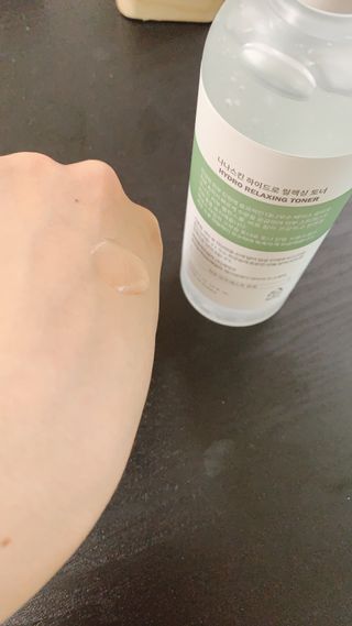나나스킨 하이드로릴렉싱토너 — 5점을 준 리뷰어가 2021년 6월 올린 사용 사진