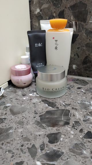 애디팬더 펩타이드 바이오크림 — 4점을 준 리뷰어가 2021년 5월 올린 사용 사진