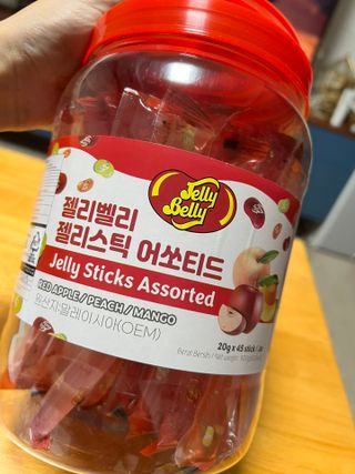 젤리벨리 젤리스틱 어쏘티드 900g — 5점을 준 리뷰어가 2022년 8월 올린 사용 사진