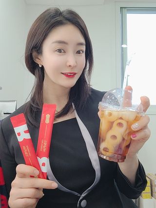 디오르 버닝레드 — 5점을 준 리뷰어가 2021년 12월 올린 사용 사진