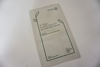 태그스킨 4스텝 주름개선 피부미백 영양 마스크팩 3개 세트(최신버전) — 4.5점을 준 리뷰어가 2022년 4월 올린 사용 사진