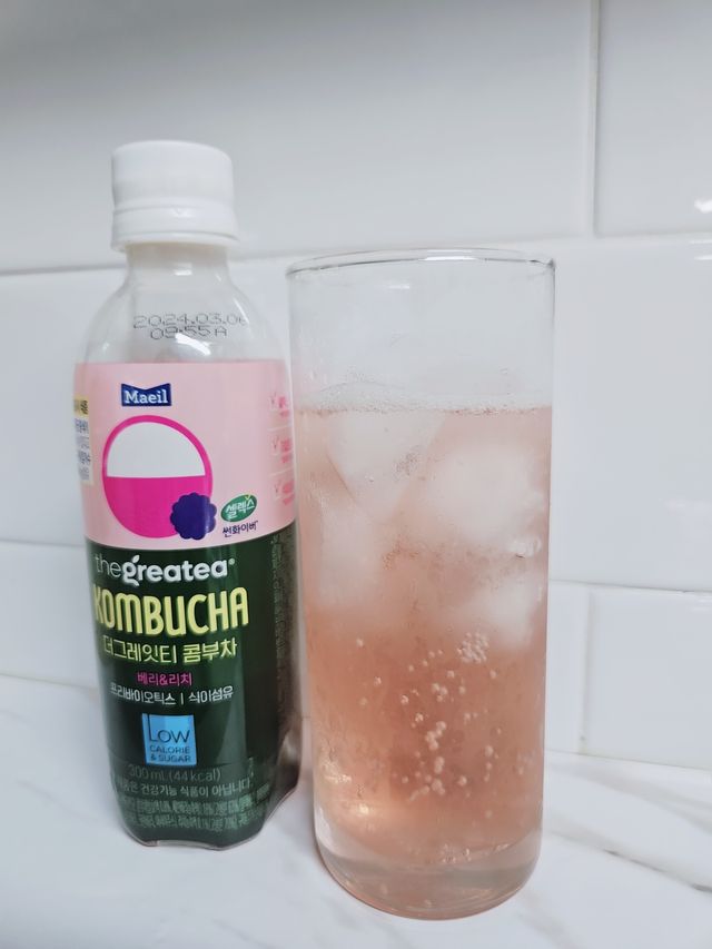 [매일유업] 더그레잇티 44kcal 콤부차 300ml *12개입 (오리지널 6개+베리리치 6개) 리뷰 사진