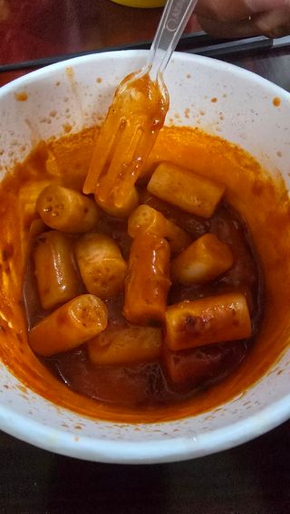 나우  [요리궁리] 매콤달콤 꽃떡볶이 6개입 세트 — 4점을 준 리뷰어가 2025년 1월 올린 사용 사진