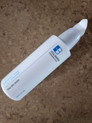 메디블레스 바이탈 베리어 로션 — 5점을 준 리뷰어가 2022년 5월 올린 사용 사진