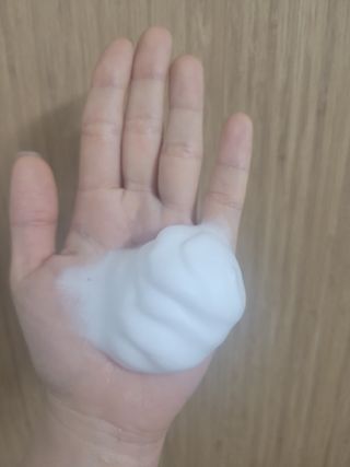 비프리코스메틱 허니 스킨 클렌징폼 150ml — 5점을 준 리뷰어가 2023년 2월 올린 사용 사진