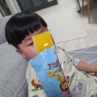 다나음 셀렌에 빠진 아연면역젤리 열대과일맛+사과맛 — 5점을 준 리뷰어가 2023년 1월 올린 사용 사진