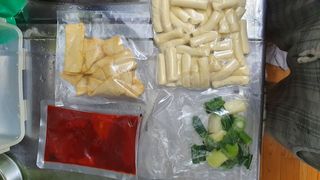 응큼떡볶이 — 5점을 준 리뷰어가 2021년 3월 올린 사용 사진