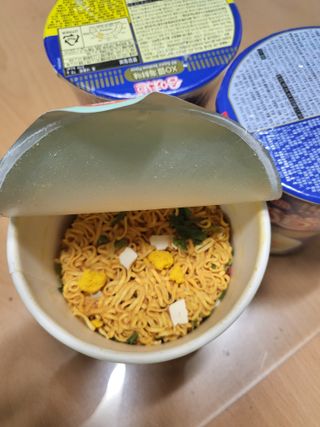 NISSIN 닛신 컵누들  4종 - 씨푸드오리지날, 씨푸드 스파이시, 씨푸드 커리, 씨푸드 XO소스 — 4.5점을 준 리뷰어가 2022년 11월 올린 사용 사진