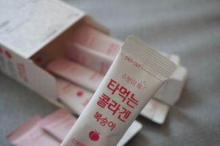 [음료수 대신 가능!]  빠르게 흡수되는 아임오 타먹는 콜라겐 1박스 — 5점을 준 리뷰어가 2023년 4월 올린 사용 사진