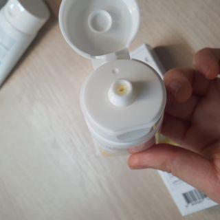 랑벨 비타 에너지 잡티 크림 75ml (피부 속 기미완화크림) — 5점을 준 리뷰어가 2022년 5월 올린 사용 사진