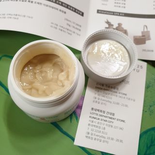 AYU25[아유트웬티파이브]다마스크로즈워터 베이스 천연 수분 촉촉 크림 — 4.5점을 준 리뷰어가 2021년 2월 올린 사용 사진