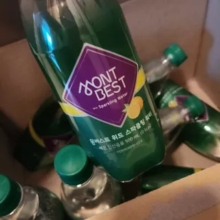 몽베스트 Montbest with Sparkling water Lemon OR Lime 20병(랜덤) — 5점을 준 리뷰어가 2023년 2월 올린 사용 사진
