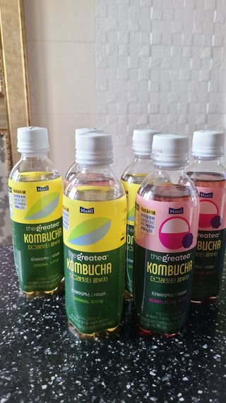 더그레잇티 콤부차 300ml *12개입 (오리지널 6개+베리리치 6개) — 5점을 준 리뷰어가 2022년 7월 올린 사용 사진