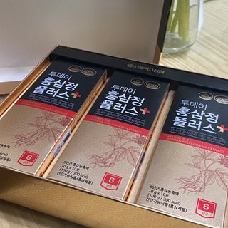 서울약사신협_투데이홍삼정플러스스틱_10g x 30포 — 5점을 준 리뷰어가 2021년 7월 올린 사용 사진