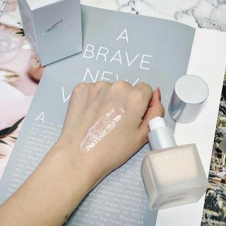 [RMK] 메이크업 베이스 + 리퀴드 파운데이션 — 5점을 준 리뷰어가 2021년 3월 올린 사용 사진
