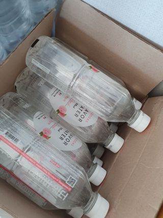 아쿠아스 플레이버워터 ★[아쿠아스] 제로칼로리 플레이버워터 복숭아/청포도 1BOX 20개입 — 5점을 준 리뷰어가 2021년 4월 올린 사용 사진