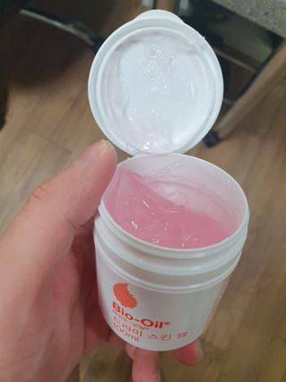 바이오오일 [바이오-오일] 드라이 스킨 젤 100ml — 5점을 준 리뷰어가 2021년 10월 올린 사용 사진