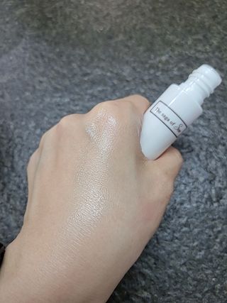 더사가오브수 [사가수] 효혜윤 보태니컬 에너지 에센스인로션 20ml /아이포올 스틱 3g — 5점을 준 리뷰어가 2023년 2월 올린 사용 사진