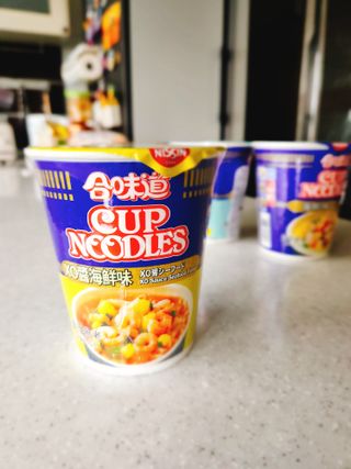 NISSIN 닛신 컵누들  4종 - 씨푸드오리지날, 씨푸드 스파이시, 씨푸드 커리, 씨푸드 XO소스 — 5점을 준 리뷰어가 2022년 5월 올린 사용 사진
