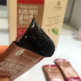자연에온 가득담은 몽모랑시 타트체리 콜라겐 젤리스틱 — 4.5점을 준 리뷰어가 2020년 12월 올린 사용 사진