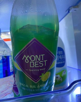 몽베스트 Montbest with Sparkling water Lemon OR Lime 20병(랜덤) — 4.5점을 준 리뷰어가 2021년 10월 올린 사용 사진