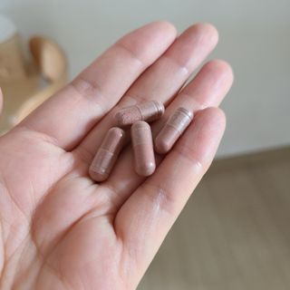 바른비타민 요비 1박스 120캡슐 요로건강 요헬씨 원료 복합 건강식품 — 5점을 준 리뷰어가 2021년 6월 올린 사용 사진