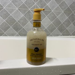 벨먼 내추럴스파 수분광채 스크럽 바디워시 600ml 5종 — 5점을 준 리뷰어가 2022년 5월 올린 사용 사진