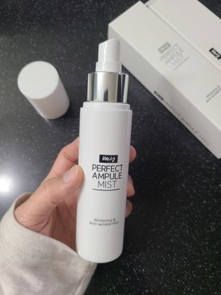 리생 [Re생] 퍼팩트 앰플 이중 기능성 미스트 100ml  피부미백 주름개선 = 총 2개 200ml 증정 — 5점을 준 리뷰어가 2021년 9월 올린 사용 사진