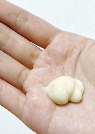 틱톡 [후르디아] 올리브영 아로마 비건 바디워시1종+바디로션1종 (그리너리) — 4점을 준 리뷰어가 2022년 12월 올린 사용 사진
