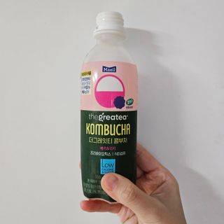 더그레잇티 콤부차 [매일유업] 더그레잇티 44kcal 콤부차 300ml *12개입 (오리지널 6개+베리리치 6개) — 5점을 준 리뷰어가 2023년 7월 올린 사용 사진