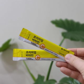 서울약사신협 프리미엄비타민C1000_2.5G x 100포 — 5점을 준 리뷰어가 2020년 12월 올린 사용 사진