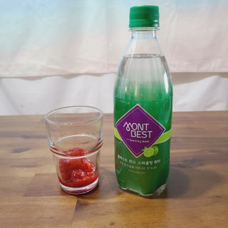 몽베스트 Montbest with Sparkling water Lime20병 — 5점을 준 리뷰어가 2022년 6월 올린 사용 사진