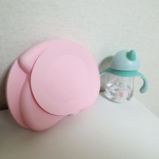 유비맘 캐릭터 실리콘 흡착 식판_색상 랜덤발송 — 5점을 준 리뷰어가 2021년 1월 올린 사용 사진