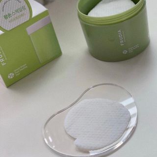 [후르디아] 약산성  모공 필링 패드(70매) — 5점을 준 리뷰어가 2021년 5월 올린 사용 사진
